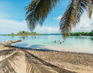 Swimming in san blas islands